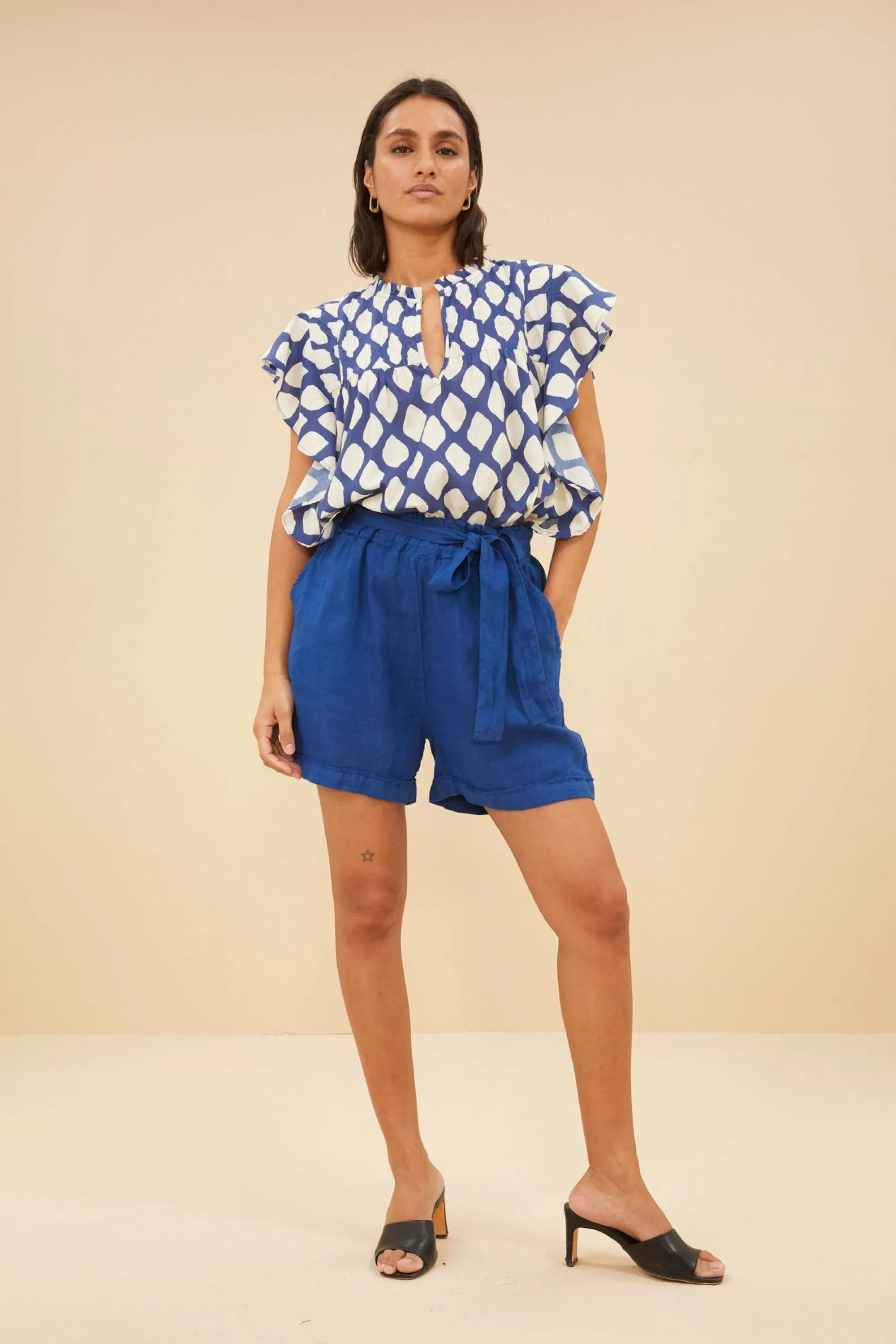 By bar June Linen Shorts Kingsblue Flash Sale