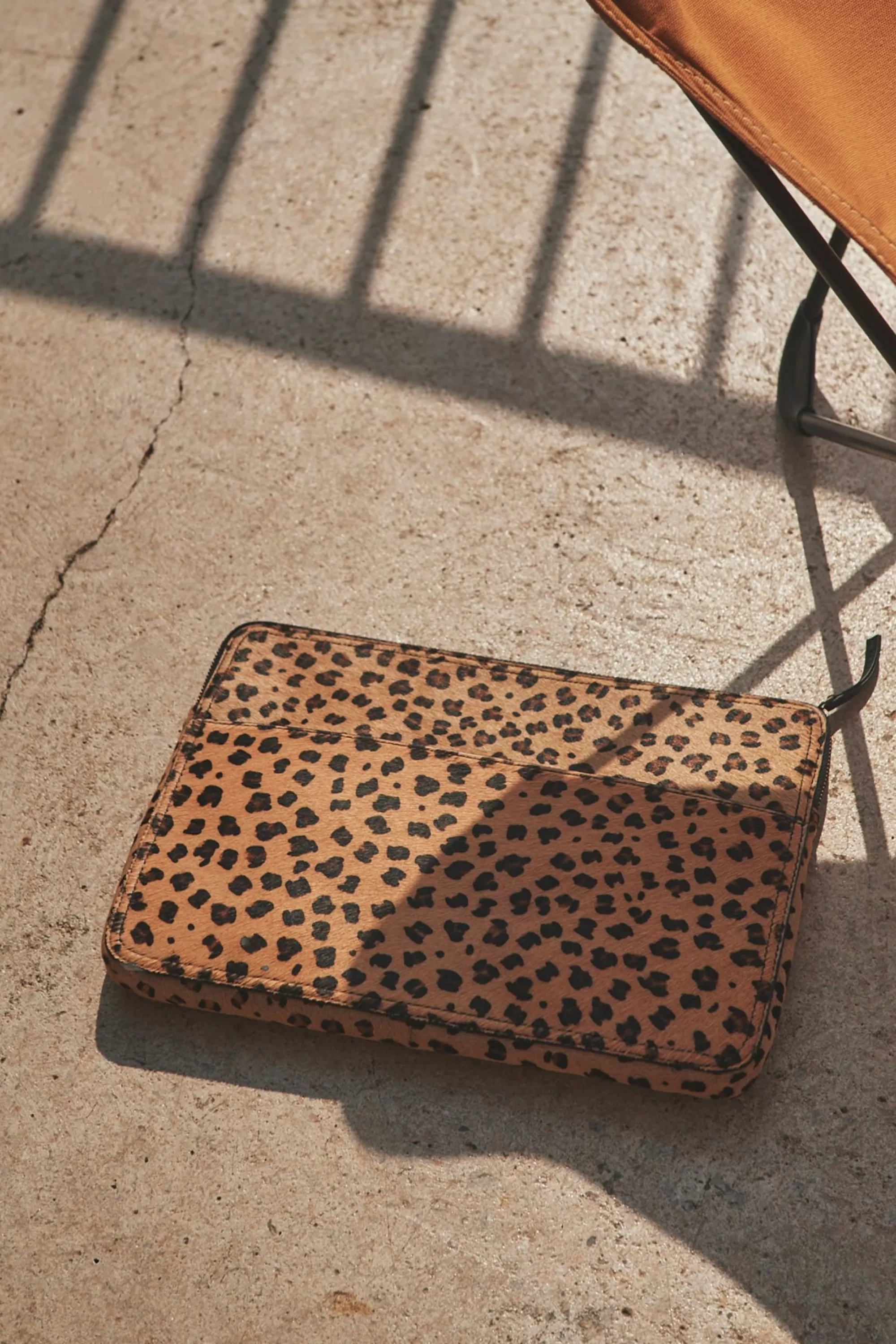 By bar Laptop Bag Leopard Outlet