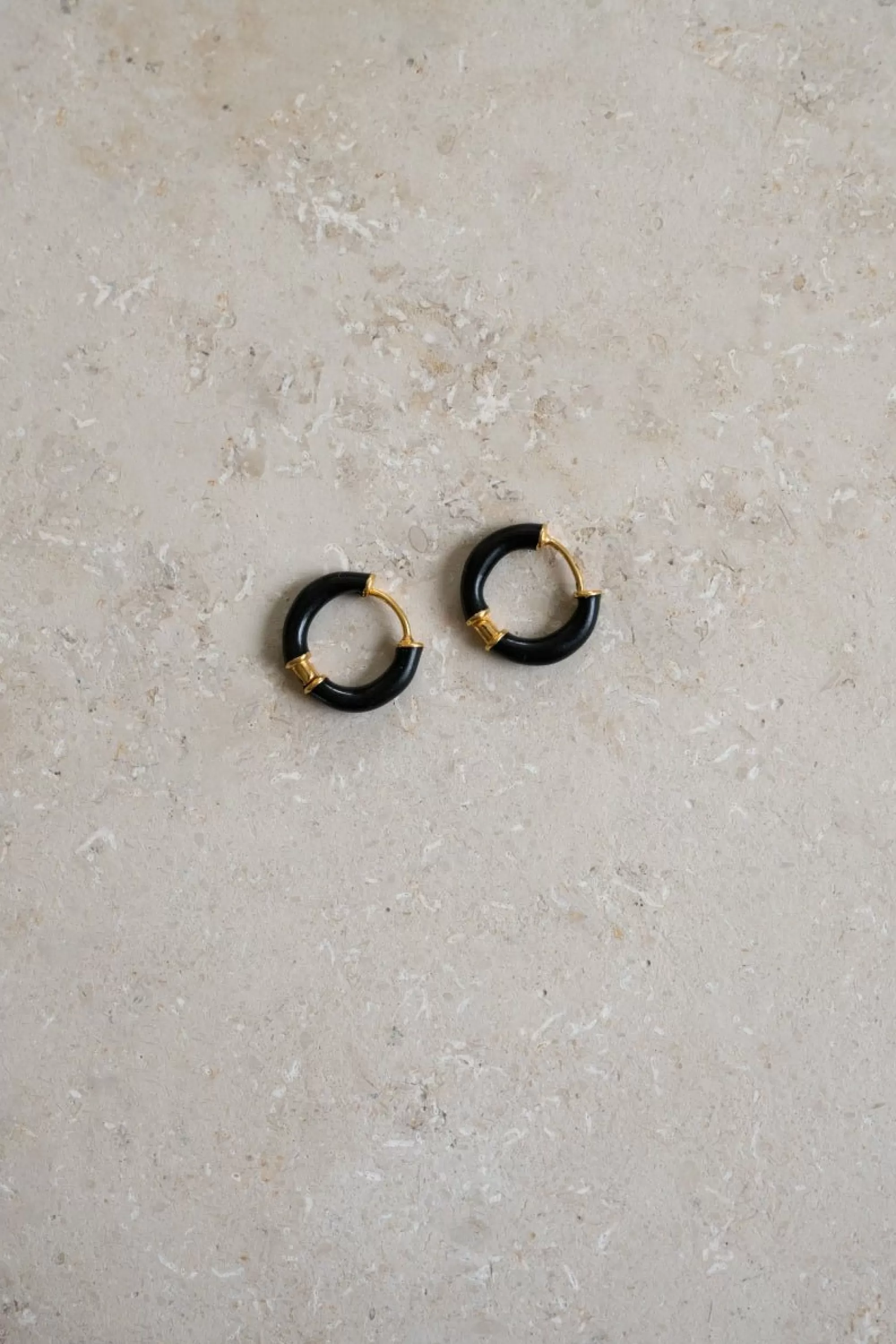 By bar Loops Earring Black Clearance