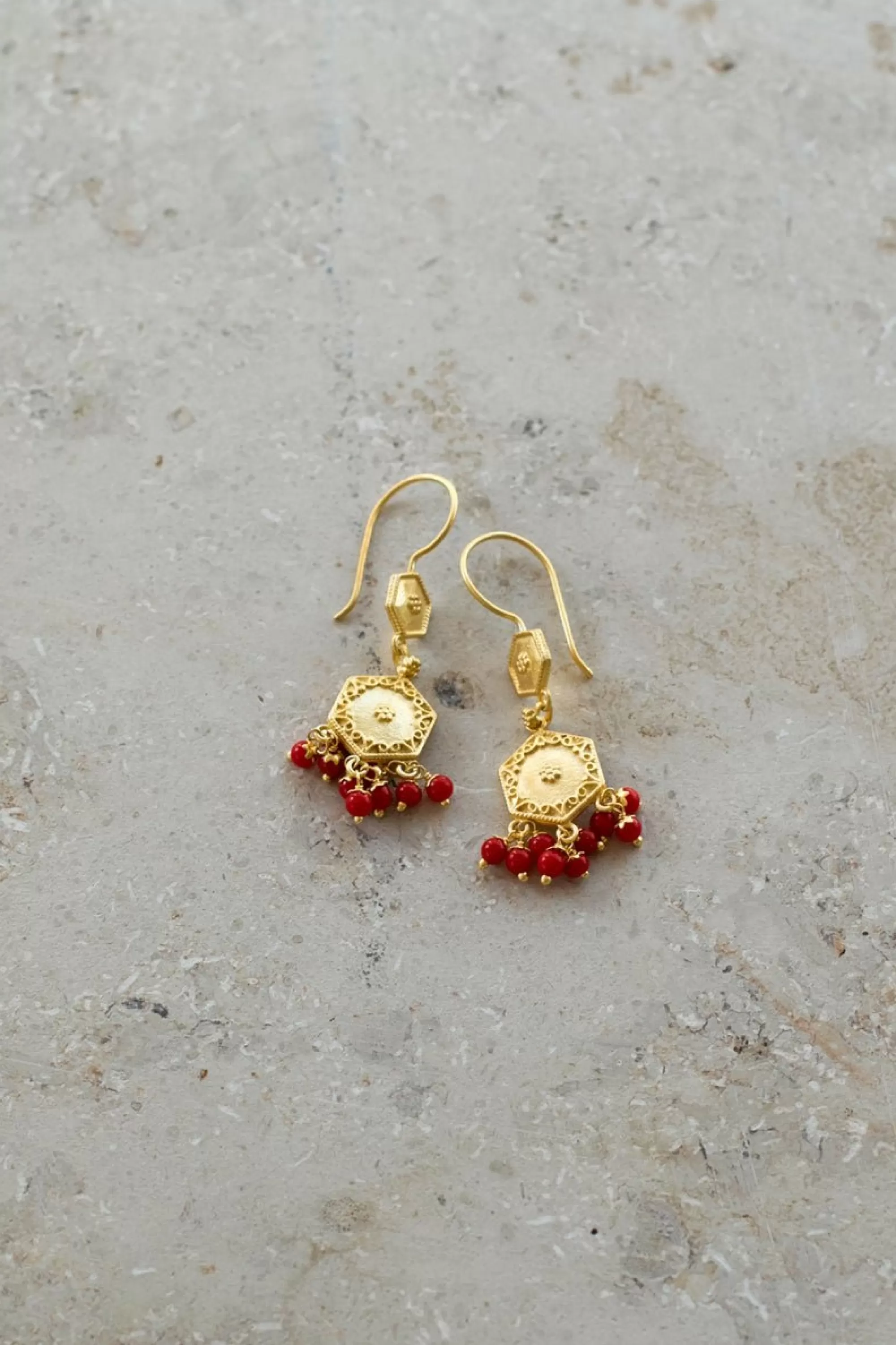 By bar Pd Royal Earring Red Shop