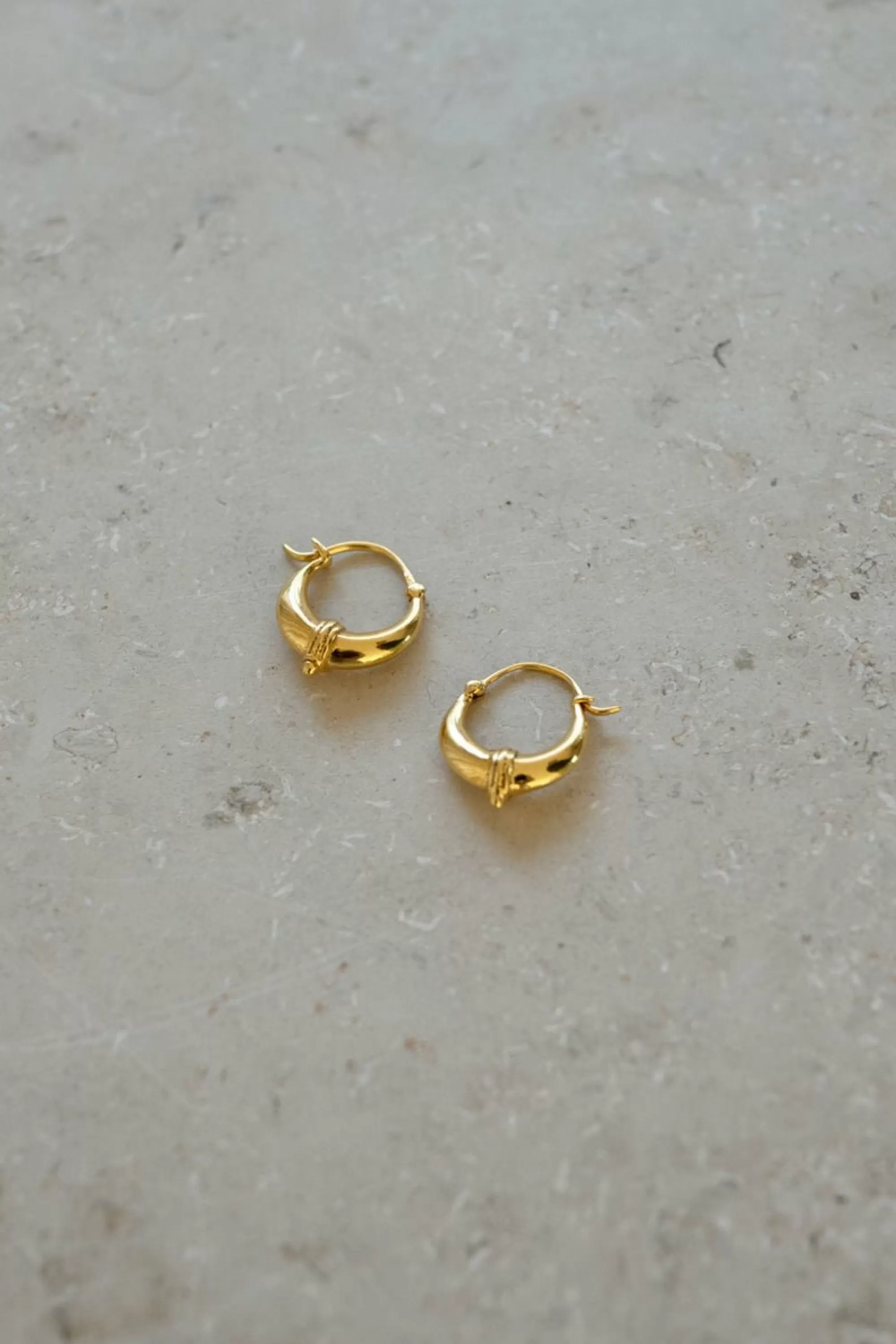 By bar Pd Sam Earring M Gold New